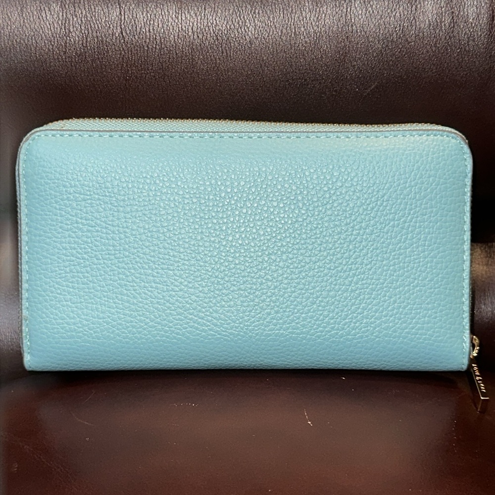 Blue Love & Lore Wallet - Picture 2 of 14